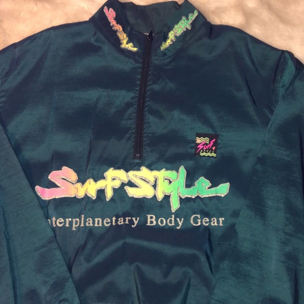 Vintage Surf Style Windbreaker